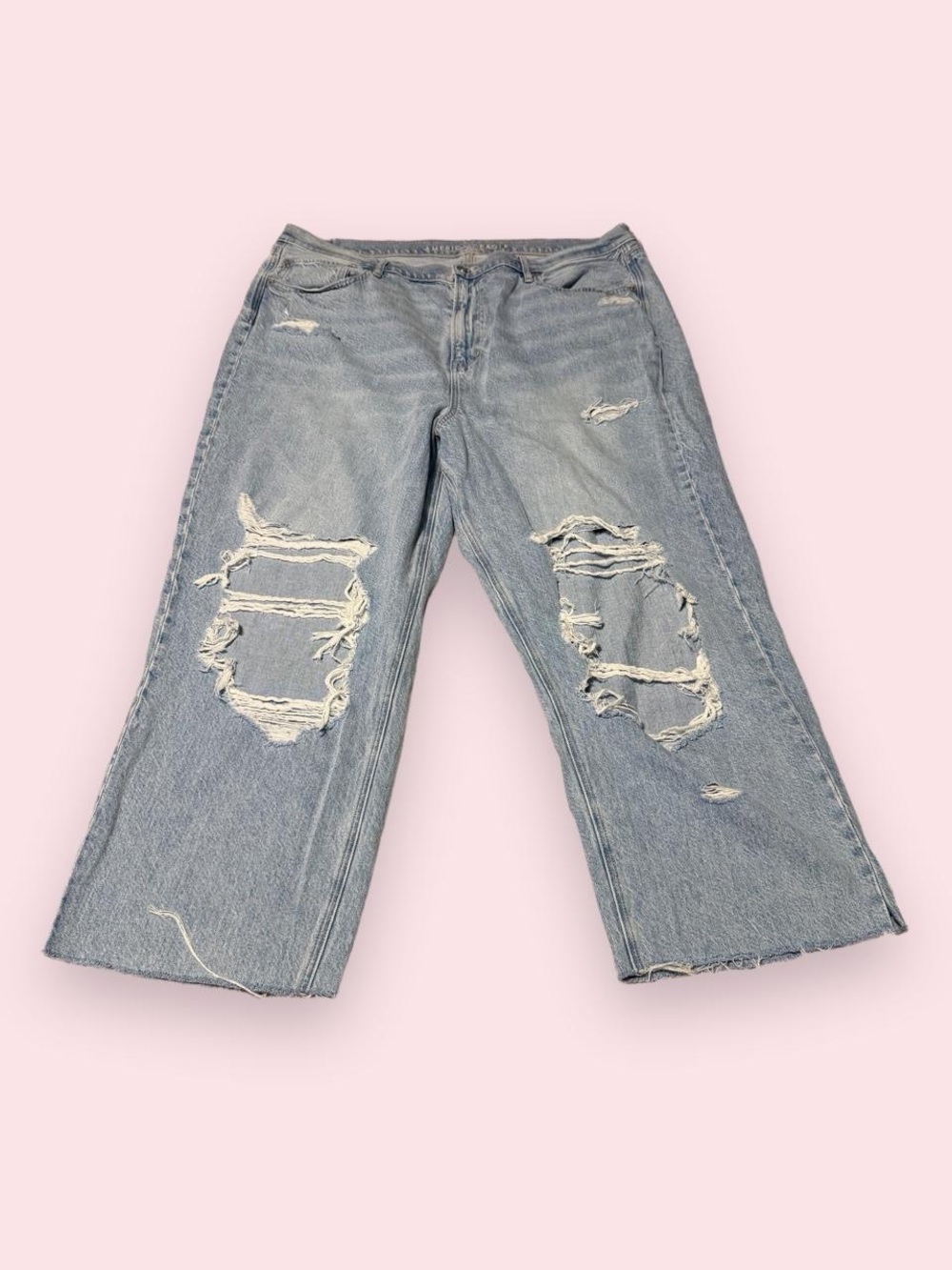 American Eagle Outfitters Light Blue Distressed highest rise 90s boyfriend Capri